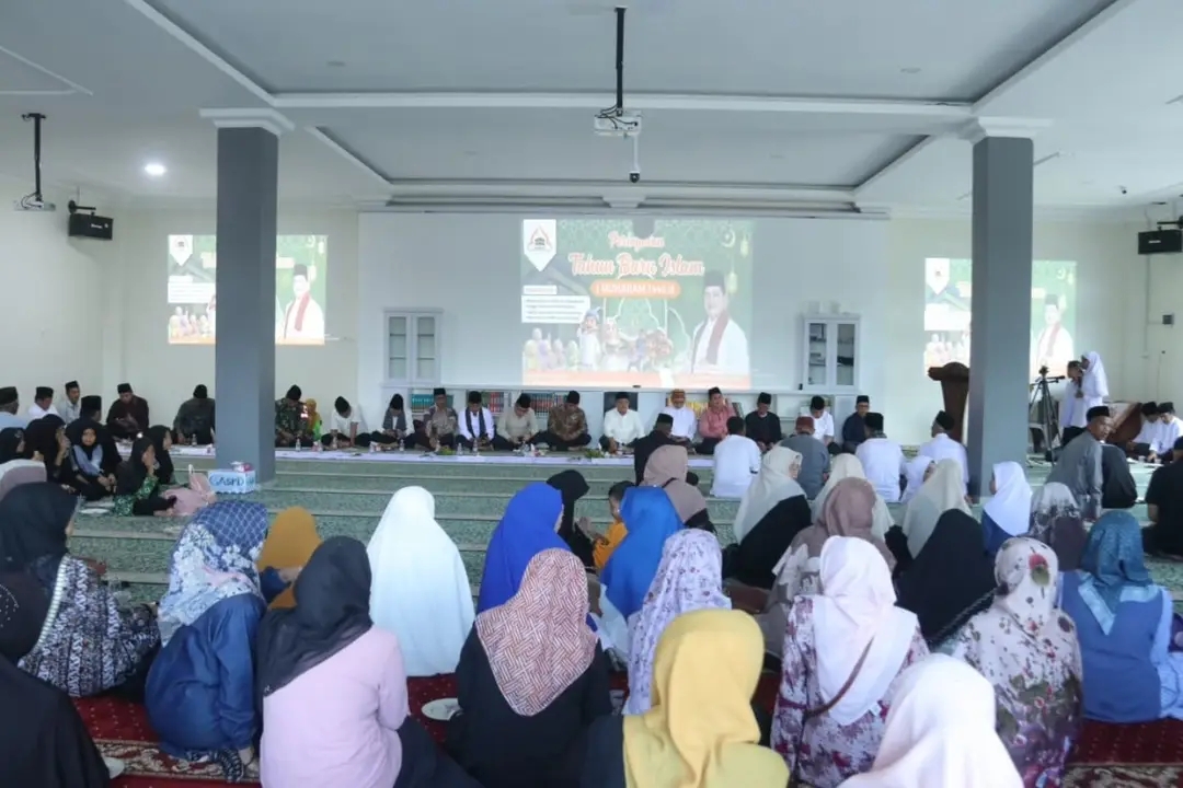 Muharram Jadi Momentum Hijrah, Bupati Agam Ajak Masyarakat Perbaiki Diri dan Perkuat Keimanan