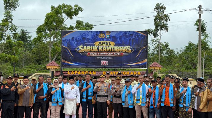 Polres Bintan Gelar Apel Sabuk Kamtibmas dan Salurkan Bantuan Sosial kepada Elemen Masyarakat