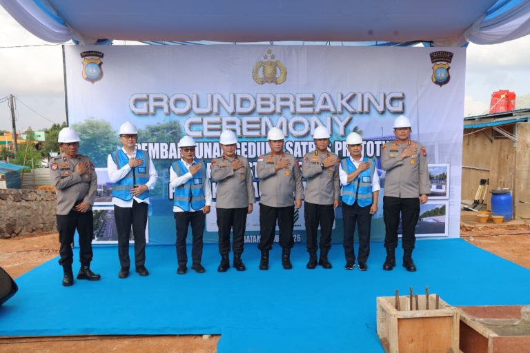 Kapolda Kepri Pimpin GroundBreaking Pembangunan Satpas Prototipe Polresta Barelang, Wujudkan Pelayanan Sim Yang Lebih Modern Dan Berkualitas