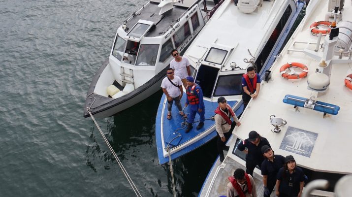 Imigrasi Batam Pimpin Operasi Gabungan di Perairan Sekupang dan Batu Ampar, Dua Kapal Asing Diperiksa