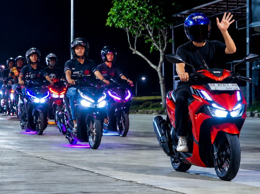Pesona Malam Tanjung Uban: 78 Rider Pacu Honda New Vario Evo 160 dalam Vario Evo Night Ride