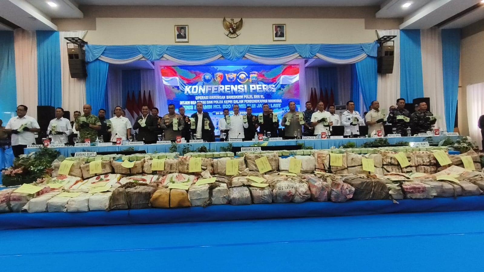 Bareskrim Polri, BNN dan Bea Cukai Gagalkan Penyelundupan 800 Kg Ketamin di Perairan Batam, 1 WNA Taiwan Jadi Tersangka