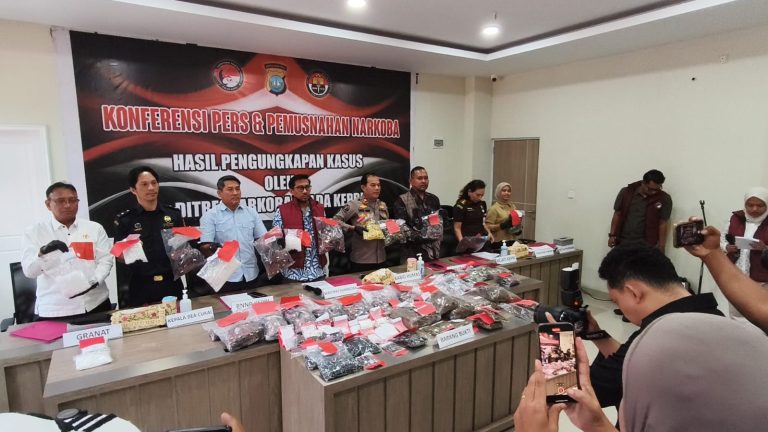 Polda Kepri Musnahkan Barang Bukti Narkotika Dari 26 Perkara, 28 Tersangka Diamankan