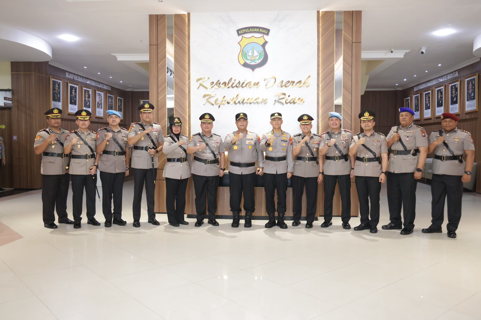 Kapolda Kepri Pimpin Sertijab Sejumlah Pejabat Utama Dan Kapolres Jajaran Polda Kepri