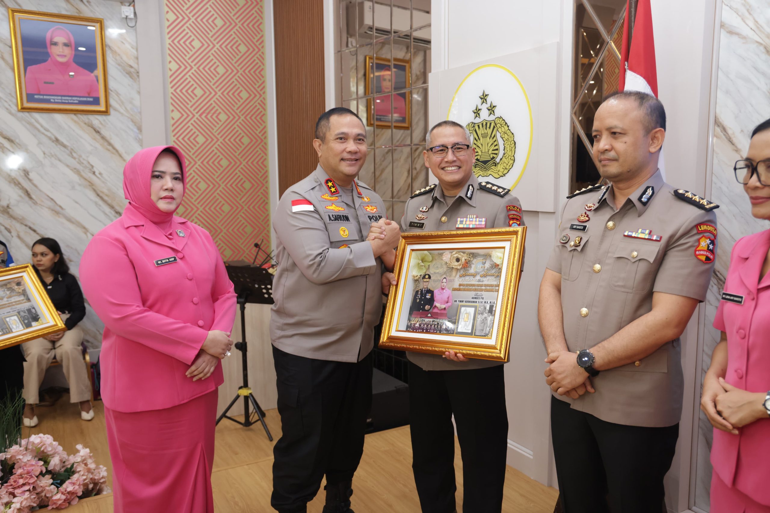 Kenal Pamit Pejabat Polda Kepri, Kapolda Apresiasi Dedikasi Dan Tekankan Kesinambungan Pengabdian